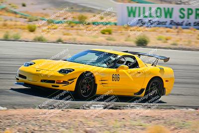 media/Oct-18-2025-Extreme Speed (Sat) [[d6d7e1fef1]]/Group 3 Purple/Session 2 (Turn 3)/